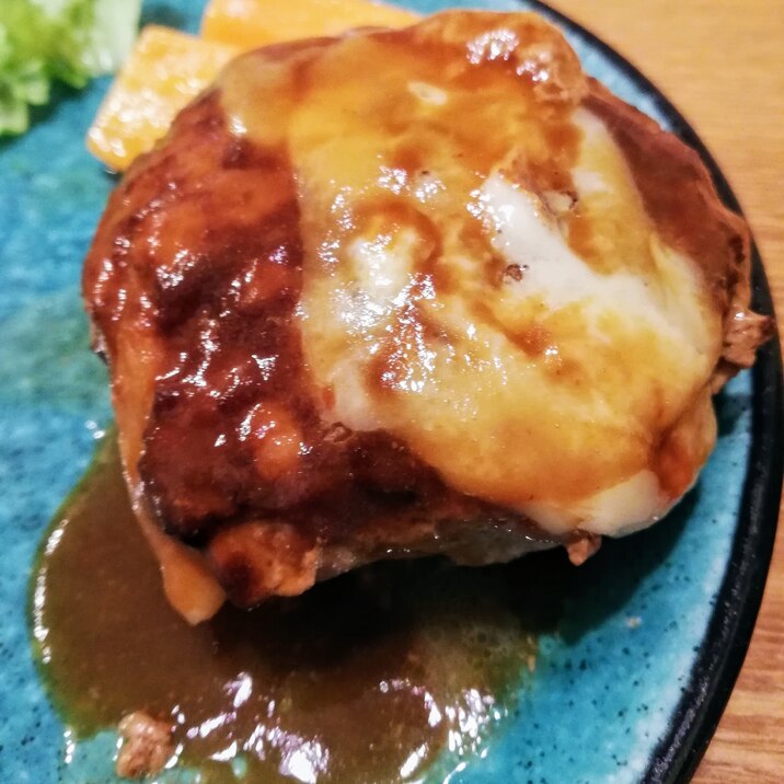 サクサク長芋の☆チーズインハンバーグ✩.*˚